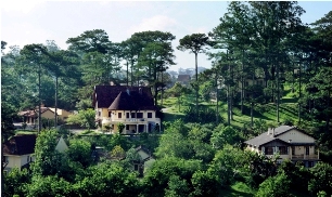 TP. HỒ CHÍ MINH - ĐÀ LẠT